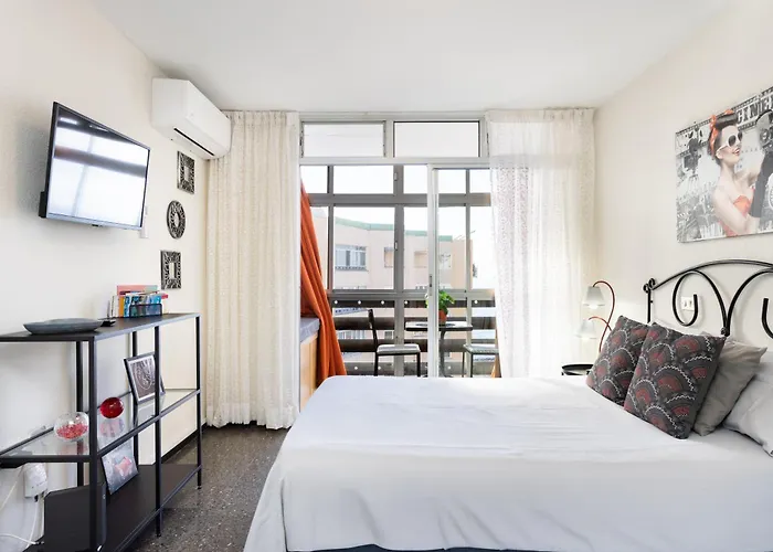 Апартаменты Home2book Candemar Ocean View